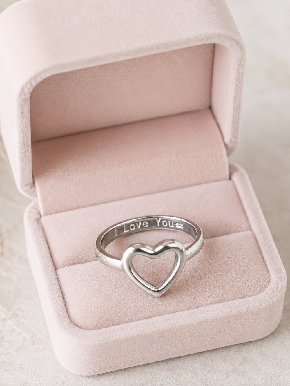 Sterling silver heart ring size 9